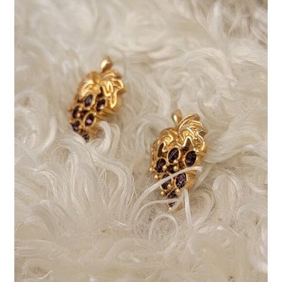 Vintage Avon Grape Cluster Rhinestone Earrings - Picture 3 of 14